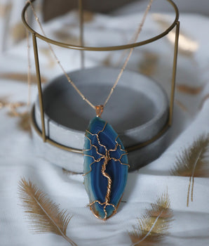 Tree of Life Agate Slice Necklace - Blue